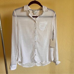 NWT STYLUS Sheer Lightweight Long Sleeve Buttonup